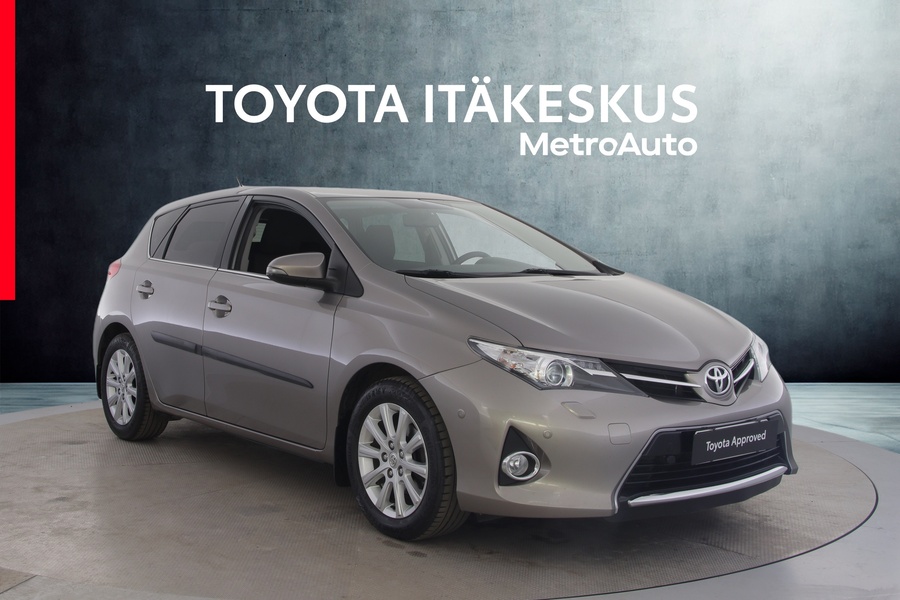 Toyota Auris vaihtoauto