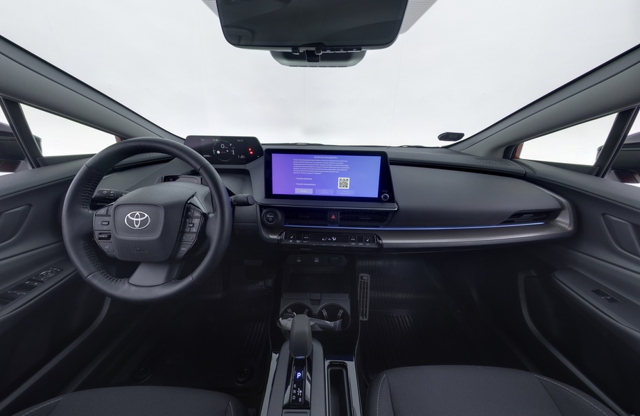 Toyota Prius Plug-in vaihtoauto
