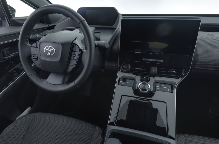 Toyota bZ4X vaihtoauto