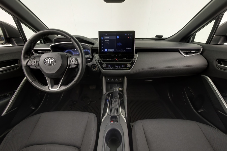 Toyota Corolla Cross vaihtoauto