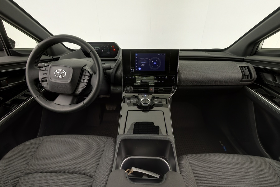 Toyota bZ4X vaihtoauto