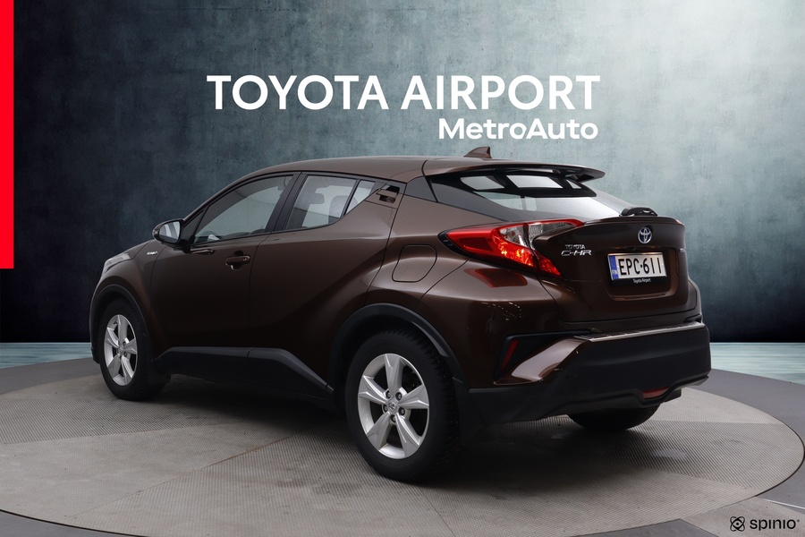 Toyota C-HR vaihtoauto