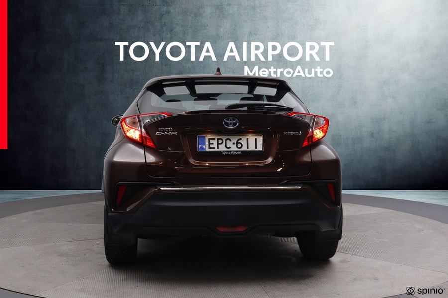 Toyota C-HR vaihtoauto