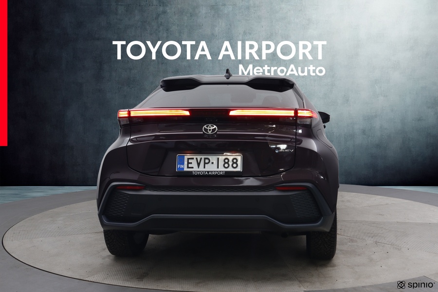 Toyota C-HR vaihtoauto