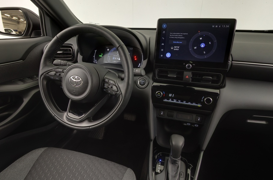 Toyota Yaris Cross vaihtoauto