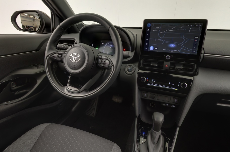 Toyota Yaris Cross vaihtoauto