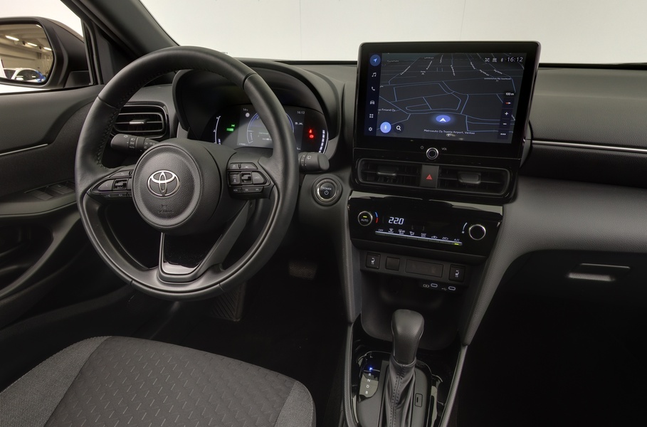 Toyota Yaris Cross vaihtoauto