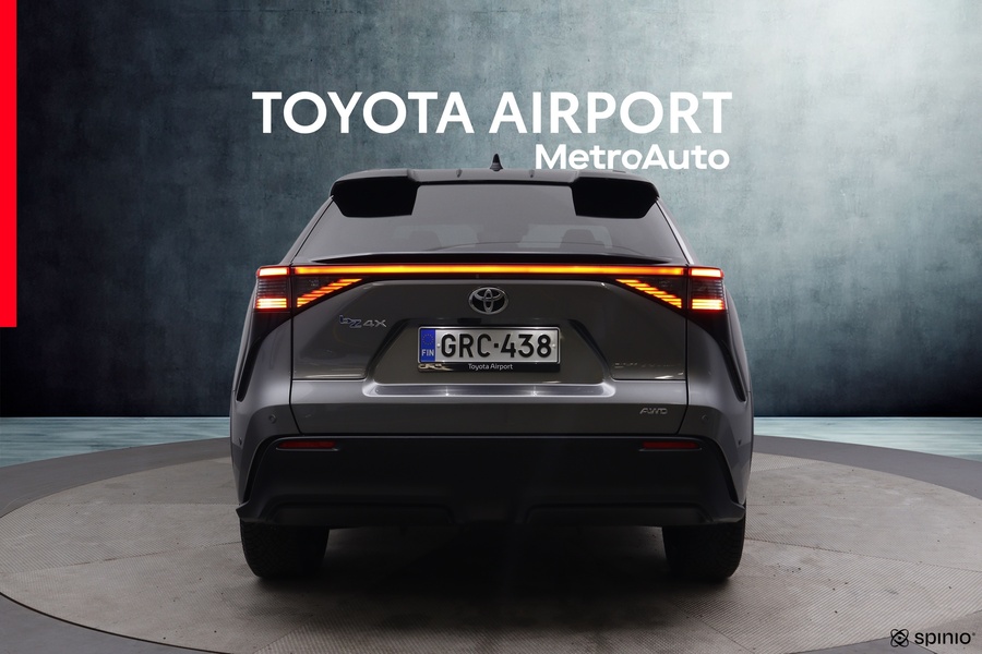 Toyota bZ4X vaihtoauto