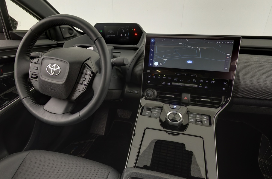 Toyota bZ4X vaihtoauto