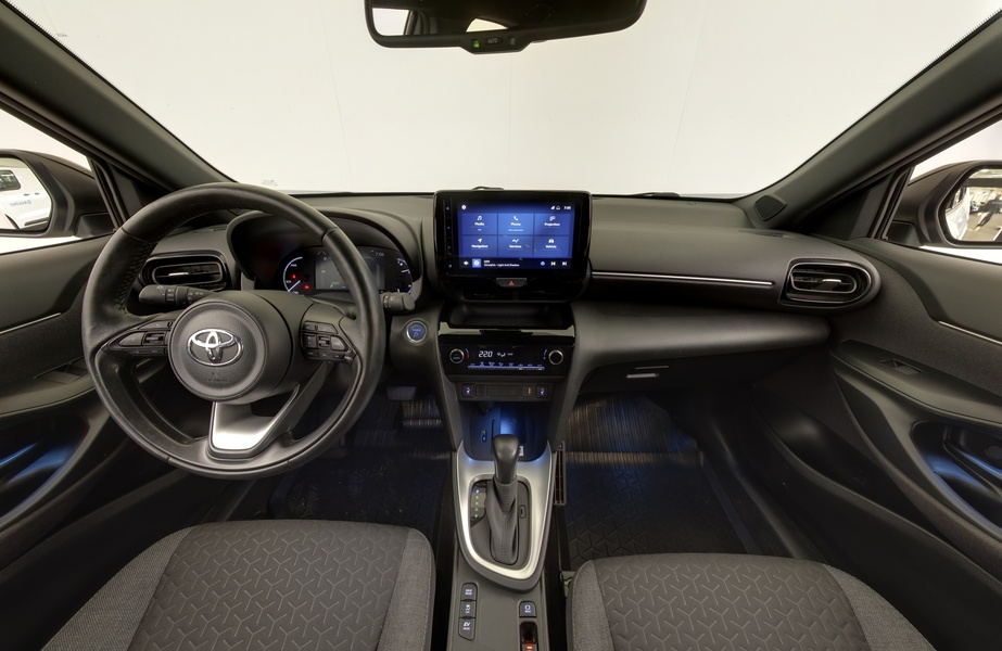 Toyota Yaris Cross vaihtoauto