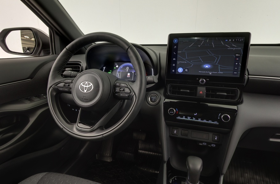 Toyota Yaris Cross vaihtoauto