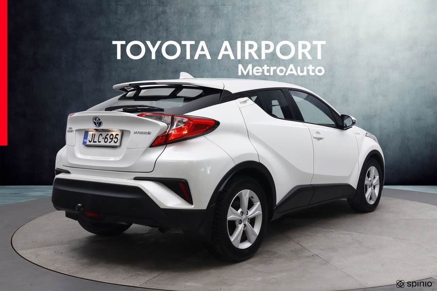 Toyota C-HR vaihtoauto