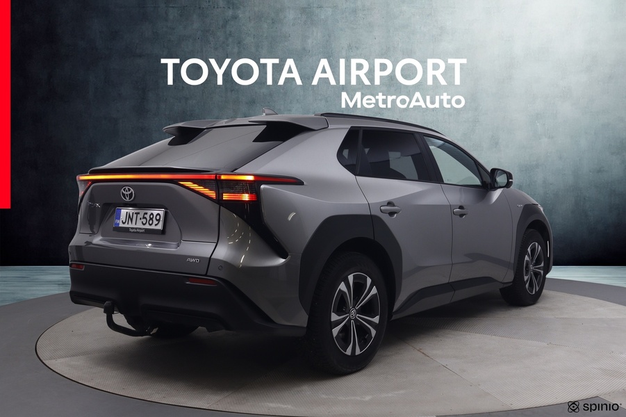 Toyota bZ4X vaihtoauto