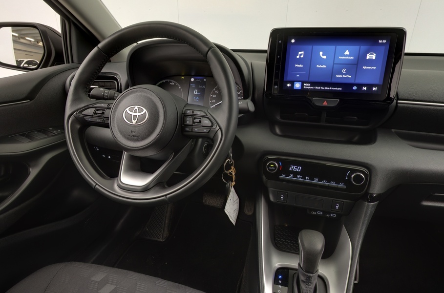 Toyota Yaris vaihtoauto