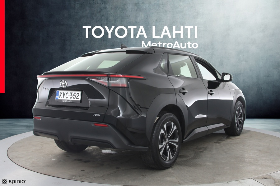 Toyota bZ4X vaihtoauto