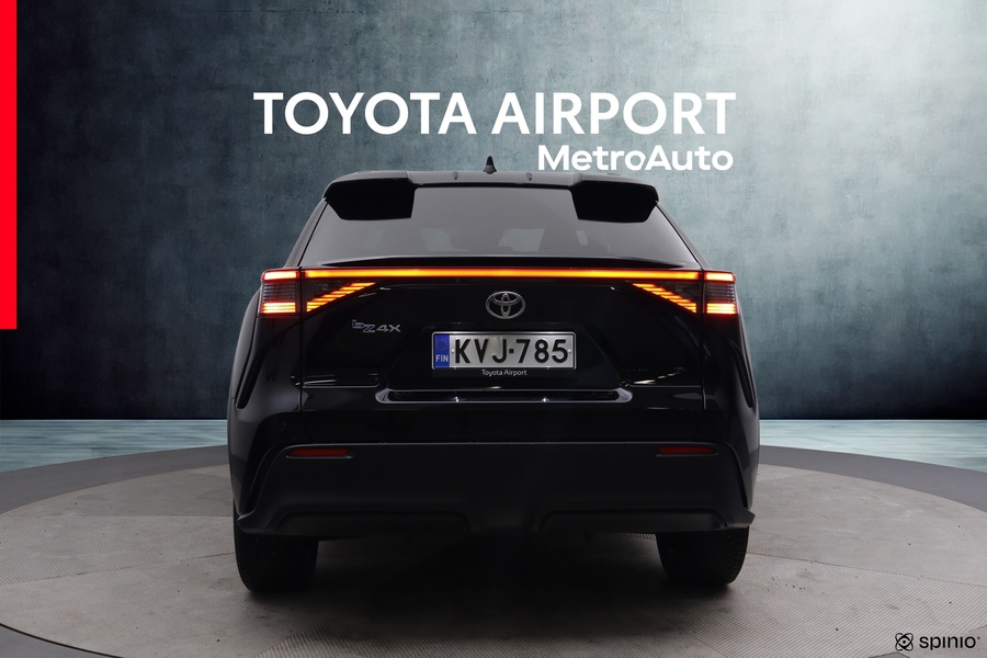 Toyota bZ4X vaihtoauto