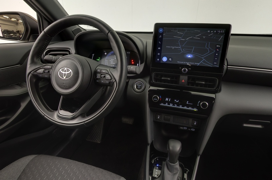 Toyota Yaris Cross vaihtoauto