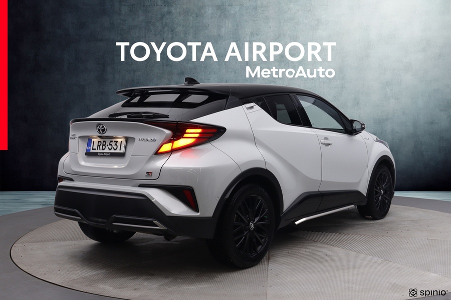 Toyota C-HR vaihtoauto