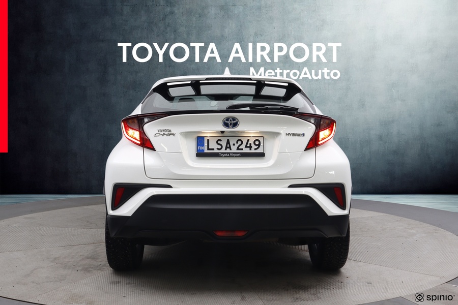 Toyota C-HR vaihtoauto