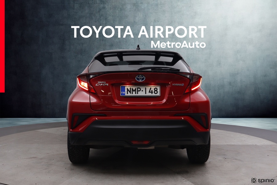 Toyota C-HR vaihtoauto