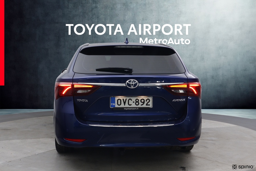 Toyota Avensis vaihtoauto