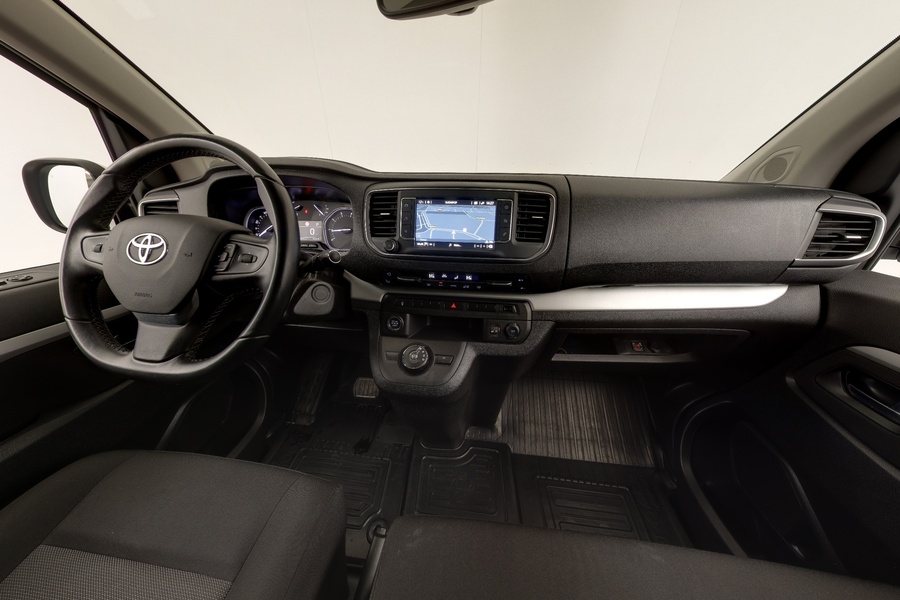 Toyota Proace Verso vaihtoauto
