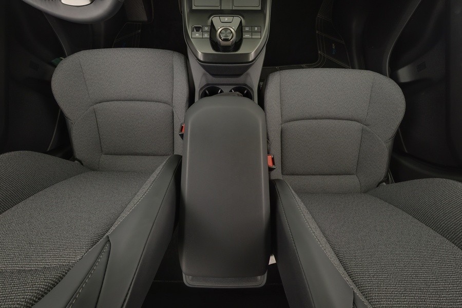 Toyota bZ4X vaihtoauto