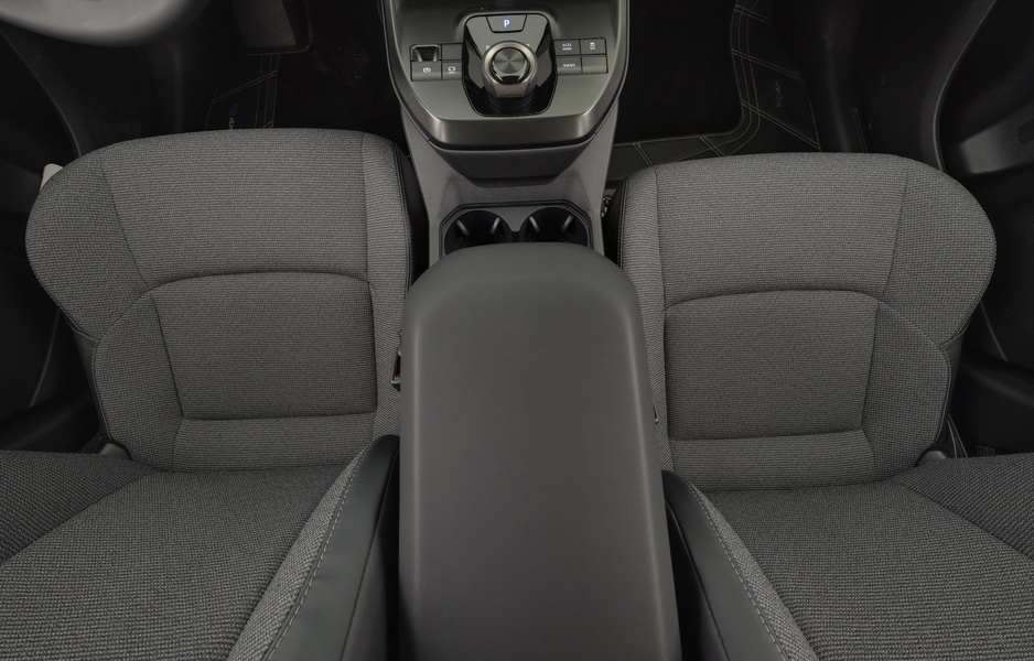 Toyota bZ4X vaihtoauto