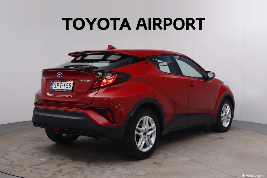 Toyota C-HR vaihtoauto
