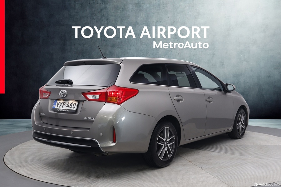 Toyota Auris vaihtoauto