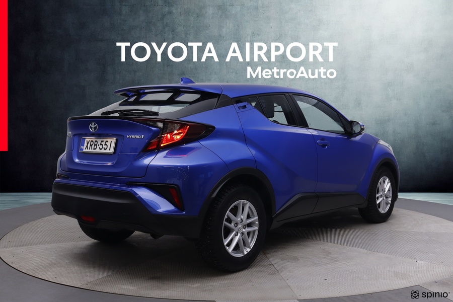 Toyota C-HR vaihtoauto