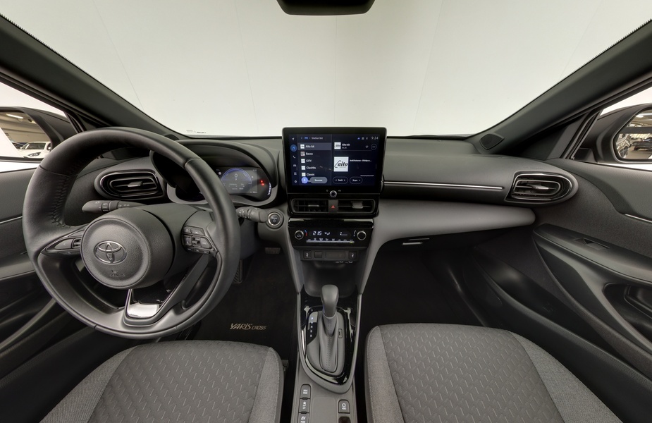 Toyota Yaris Cross vaihtoauto