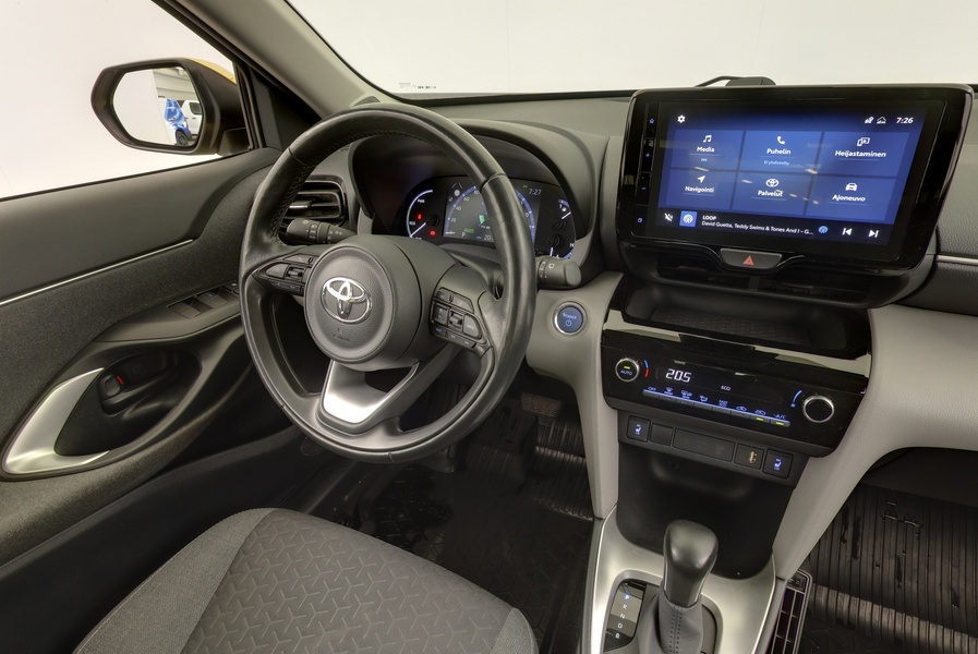 Toyota Yaris Cross vaihtoauto