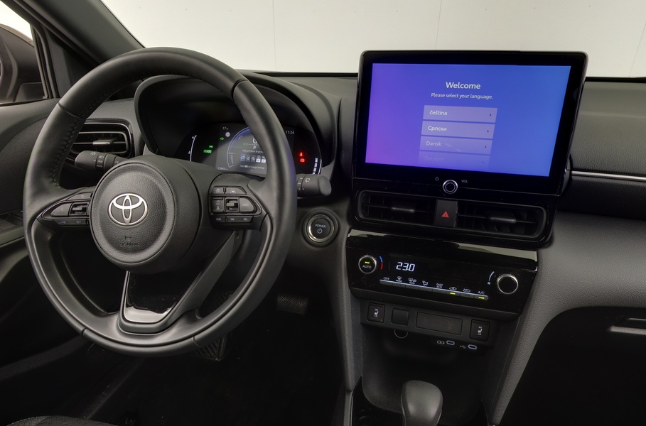 Toyota Yaris Cross vaihtoauto