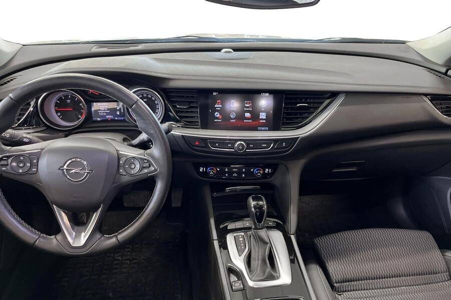 Opel Insignia vaihtoauto