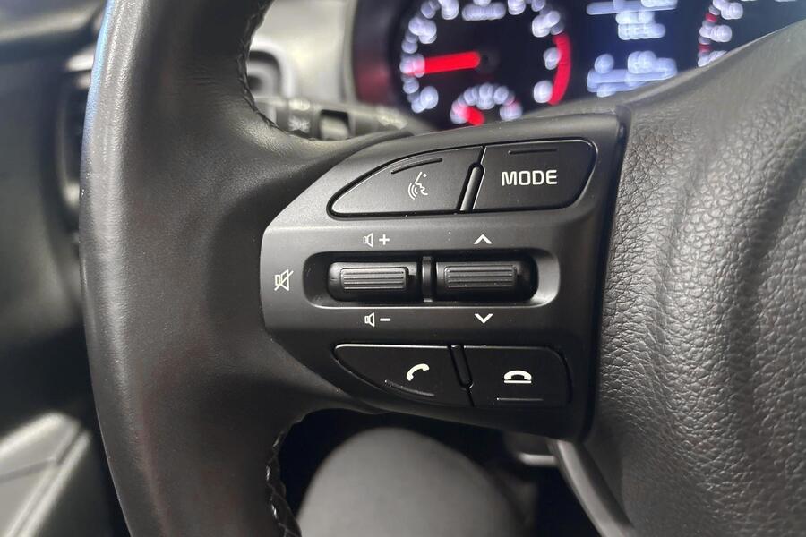 Kia Stonic vaihtoauto