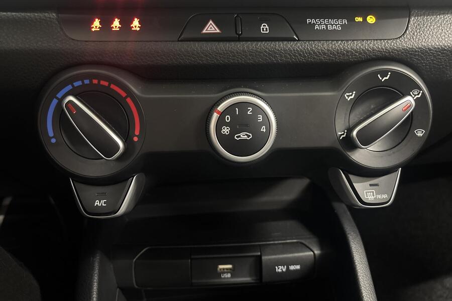 Kia Stonic vaihtoauto