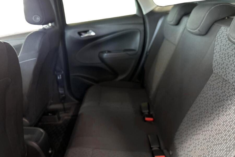 Opel Crossland X vaihtoauto