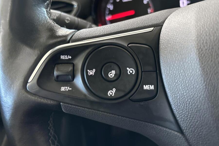 Opel Crossland X vaihtoauto