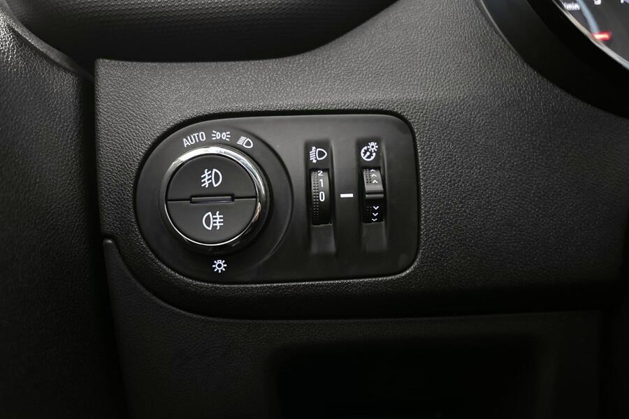 Opel Crossland X vaihtoauto