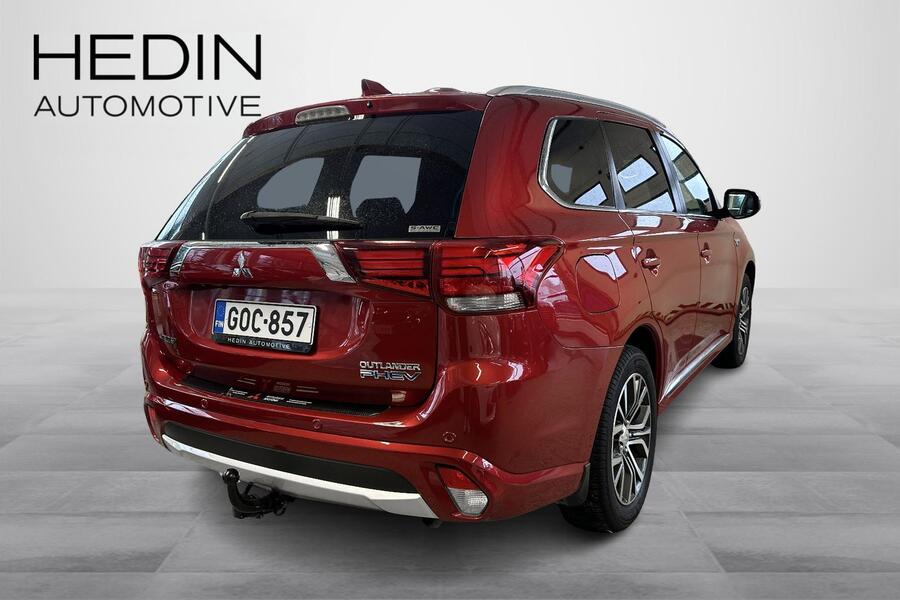 Mitsubishi Outlander PHEV vaihtoauto