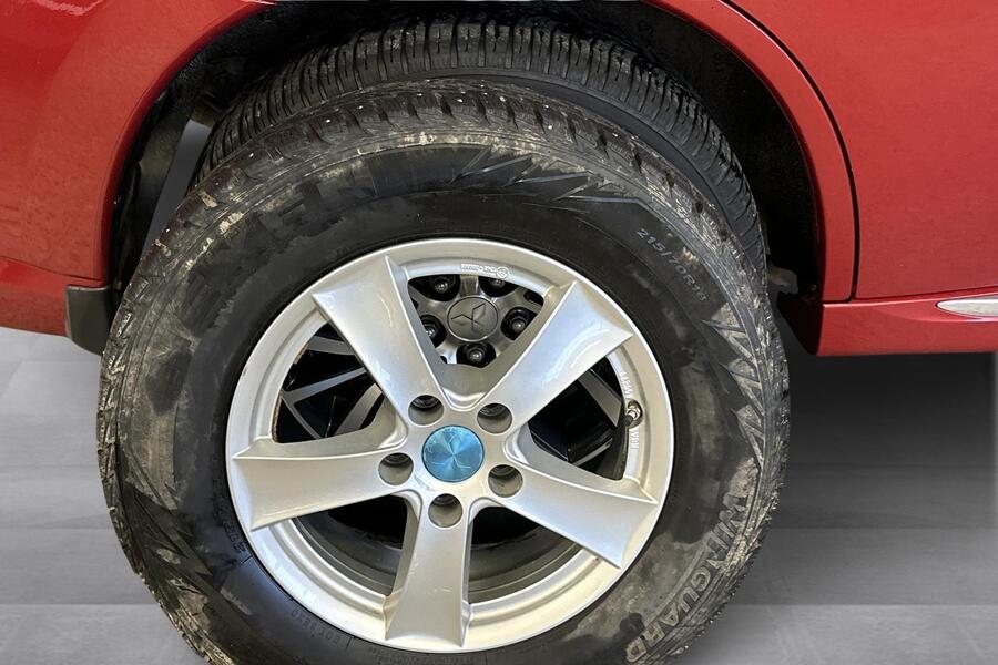 Mitsubishi Outlander PHEV vaihtoauto