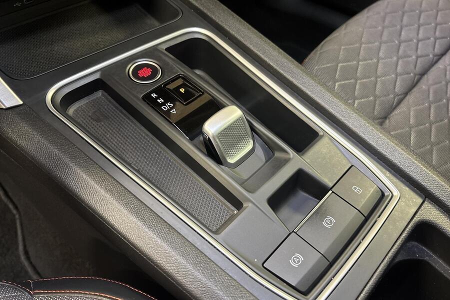 SEAT Leon vaihtoauto