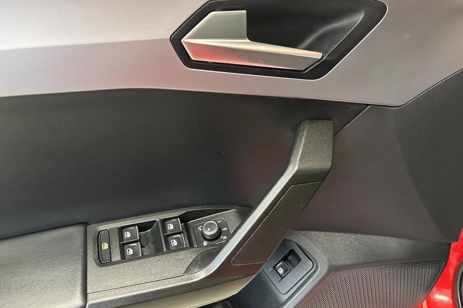 SEAT Leon vaihtoauto