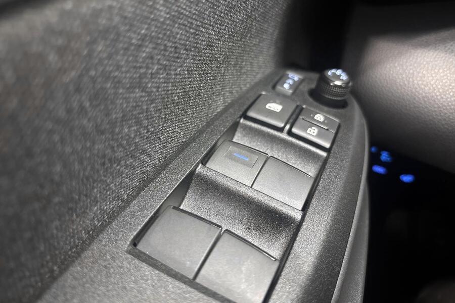 Mazda Mazda2 Hybrid vaihtoauto