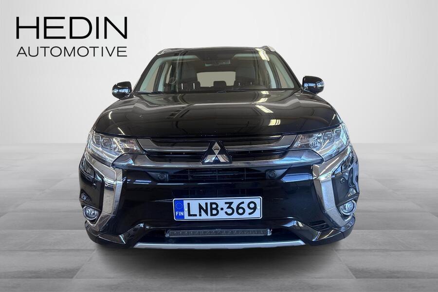 Mitsubishi Outlander PHEV vaihtoauto