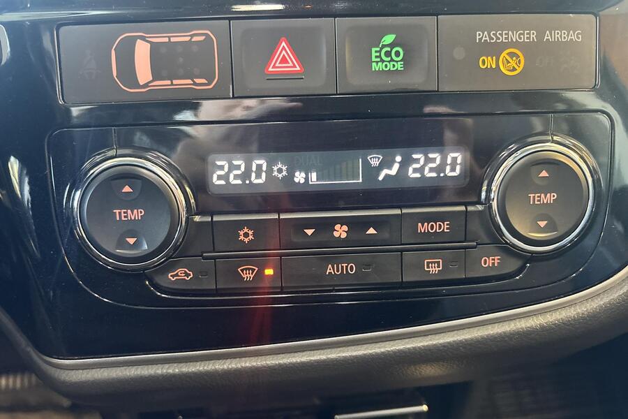 Mitsubishi Outlander PHEV vaihtoauto