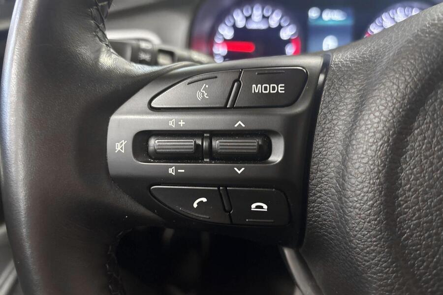 Kia Stonic vaihtoauto