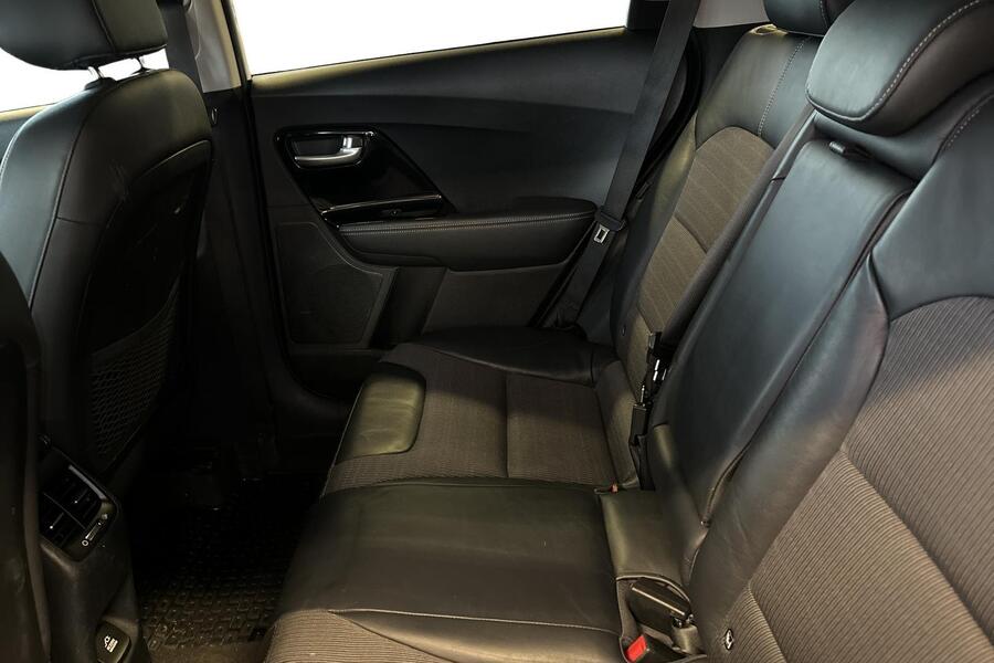 Kia Niro plug-in vaihtoauto