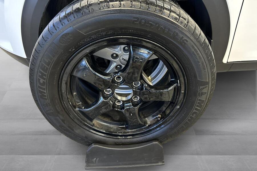 Kia Niro plug-in vaihtoauto